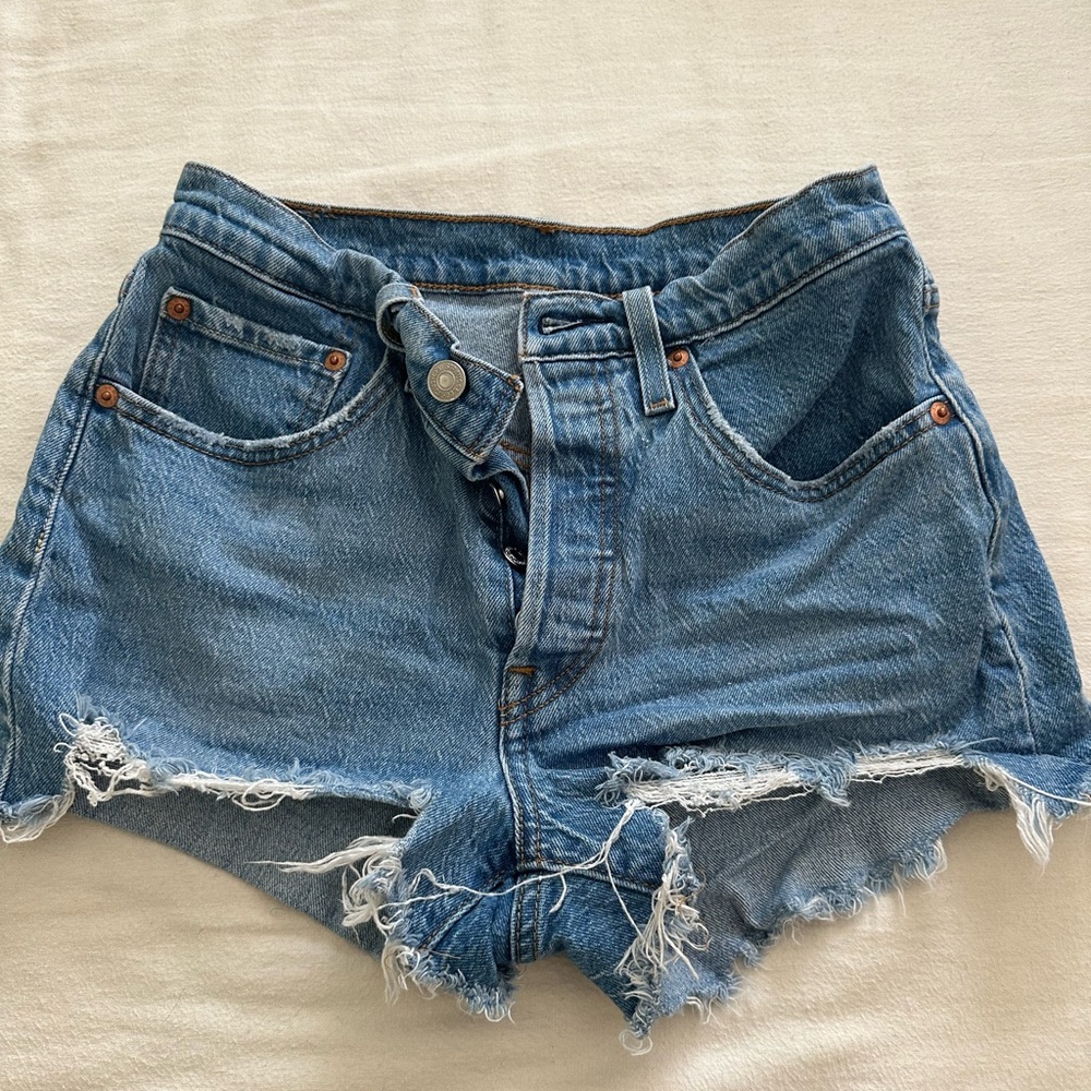Denim Blue Women's LEVI Distressed Shorts
